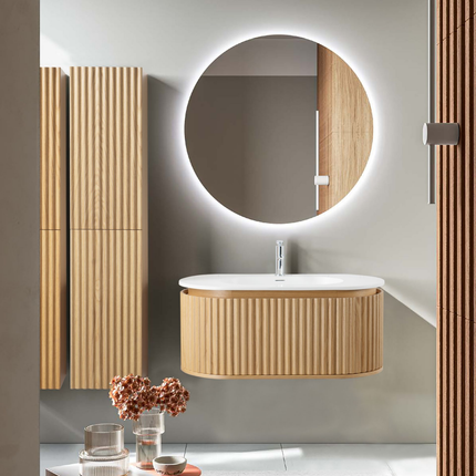 Aloni Begonia High bathroom cabinet - 35x160x35 cm - natural oak - handle -free & soft close - reversible