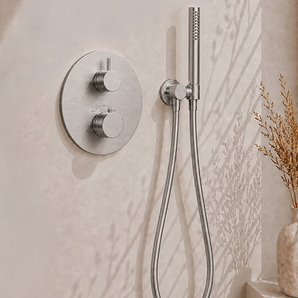 Wiesbaden Caral ronde inbouwthermostaat 30 cm staafhanddouche geborsteld staal - detailfoto | Schwertz & Co