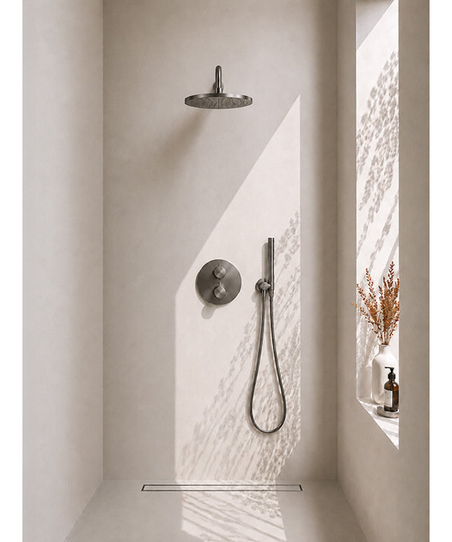 Wiesbaden Caral inbouwthermostaat 30 cm staafhanddouche gunmetal | Schwertz & Co