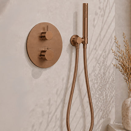 Wiesbaden Caral ronde inbouwthermostaat 30 cm staafhanddouche geborsteld brons koper - detailfoto | Schwertz & Co