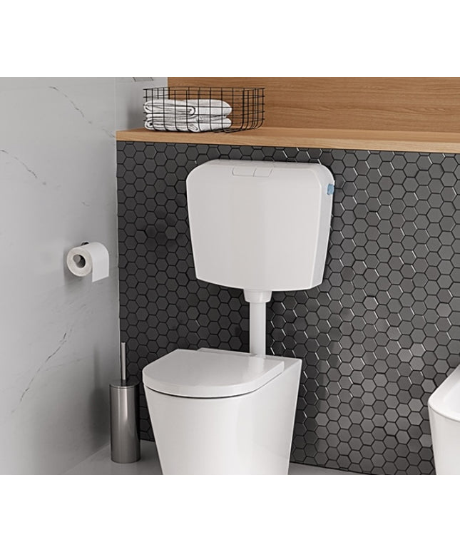 Xellanz laaghangend toiletreservoir kunststof wit - detailfoto | Schwertz & Co