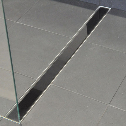 Wiesbaden glasrooster douchegoot 60 x 7 cm glanzend zwart - detailfoto | Schwertz & Co