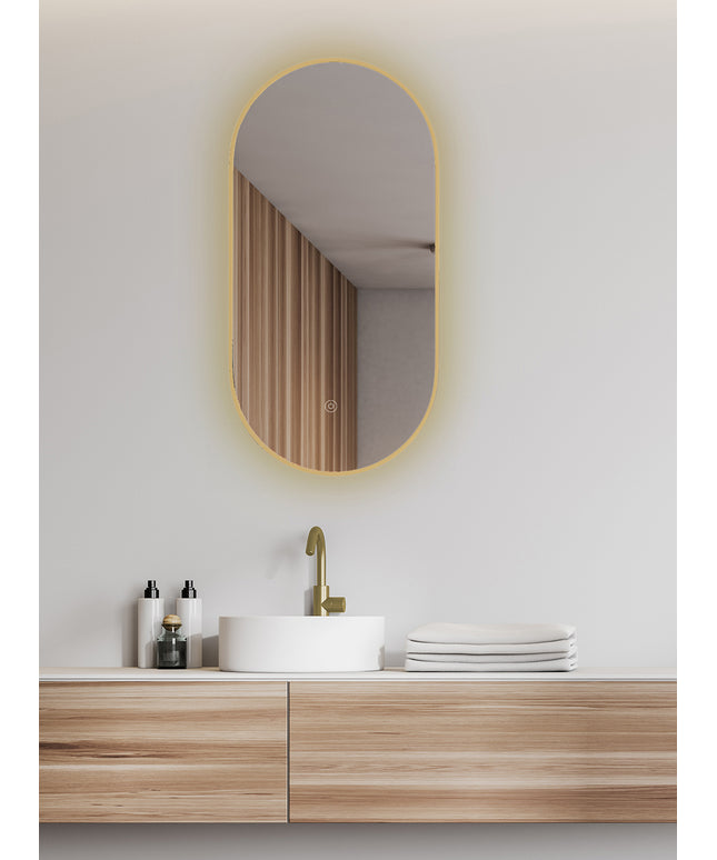 Wiesbaden Nomi ovale badkamerspiegel goud 50 x 100 cm - sfeerfoto | Schwertz & Co