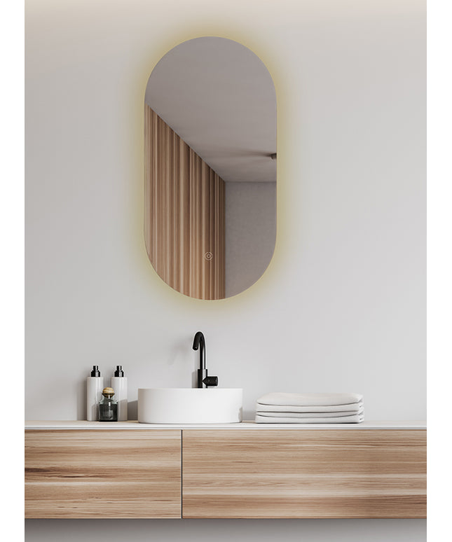 Wiesbaden Lumia spiegel ovaal met LED - sfeerfoto | Schwertz & Co