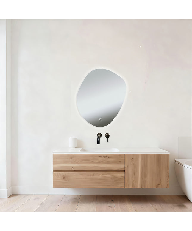 Wiesbaden Ellva LED spiegel organisch 85 x 100 cm - sfeerfoto | Schwertz & Co