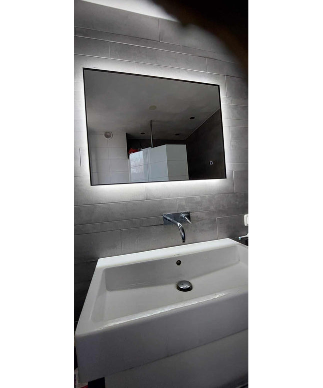 Loxa Sorento LED Spiegel 80 x 60 cm - Rechthoek, Zwarte Lijst